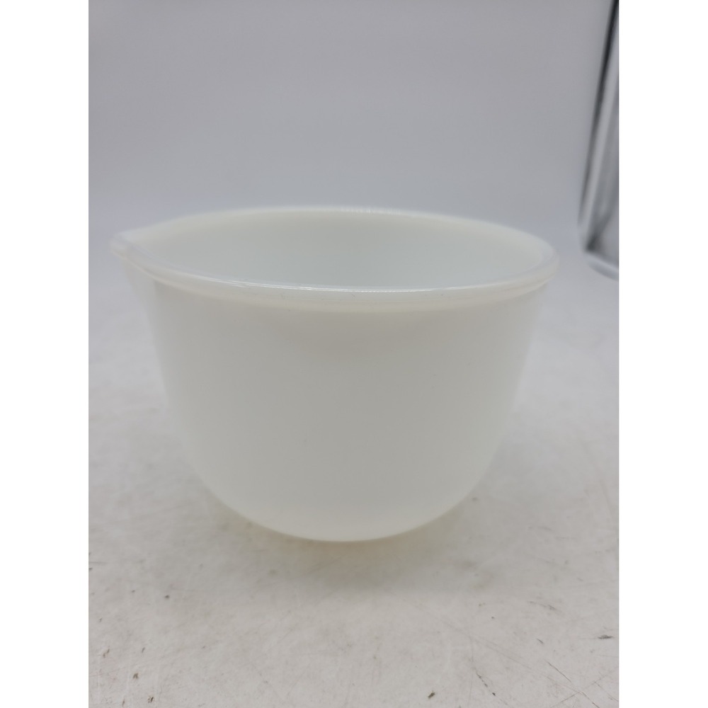 Vintage Glasbake for Sunbeam 20 CJ Milk Glass Mixing Bowl w/Pour Spout - NICE